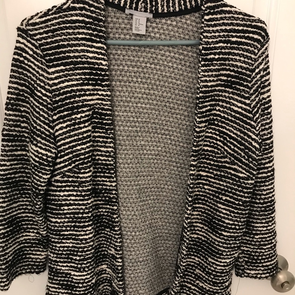 Black/white H & M blazer